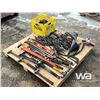 Image 1 : HAMMERS, PIPE WRENCH, PLIERS, PUNCHES