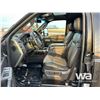 Image 6 : 2011 FORD F350 LARIAT CREW CAB PICKUP