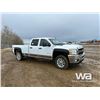 Image 2 : 2013 CHEVROLET 3500HD 4X4 CREW CAB PICKUP