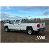 Image 4 : 2016 CHEVROLET 3500HD 4X4 CREW CAB PICKUP