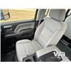 Image 8 : 2016 CHEVROLET 3500HD CREW CAB LONG BOX PICKUP