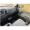 Image 10 : 2015 CHEVROLET 2500HD SILVERADO CREW CAB PICKUP