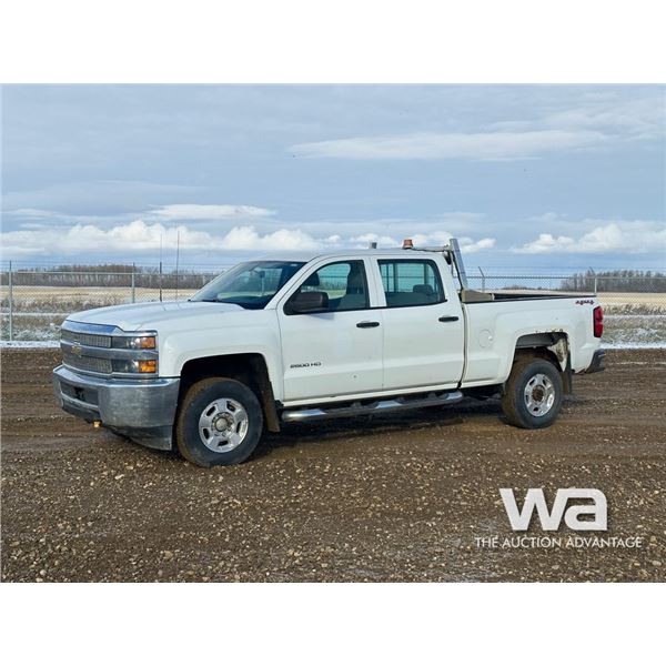 2015 CHEVROLET 2500HD SILVERADO CREW CAB PICKUP