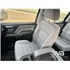 Image 8 : 2015 CHEVROLET 2500HD SILVERADO CREW CAB PICKUP