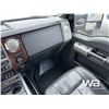 Image 10 : 2011 FORD F250 LARIAT SUPER DUTY CREW CAB PICKUP