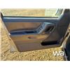 Image 14 : 2001 JEEP GRAND CHEROKEE 4 DOOR JEEP