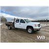 Image 2 : 2014 GMC 3500 CREW CAB FLATBED TRUCK