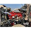 Image 7 : 2020 PETERBILT 367 TRI DRIVE SLEEPER TRUCK TRACTOR