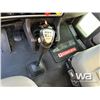 Image 17 : 2018 KENWORTH T800 TRI DRIVE SLEEPER TRUCK TRACTOR
