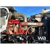 Image 25 : 2018 KENWORTH T800 TRI DRIVE SLEEPER TRUCK TRACTOR