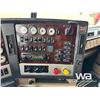 Image 10 : 2016 FREIGHTLINER CORONADO SD122 TRI DRIVE TRUCK