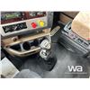 Image 14 : 2016 FREIGHTLINER CORONADO SD122 TRI DRIVE TRUCK