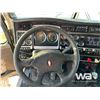 Image 13 : 2013 KENWORTH T800 TRI DRIVE SLEEPER TRUCK TRACTOR