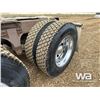 Image 31 : 2012 KENWORTH T800 TRI DRIVE SLEEPER TRUCK TRACTOR
