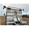 Image 38 : 2012 KENWORTH T800 TRI DRIVE SLEEPER TRUCK TRACTOR