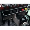Image 14 : 2006 KENWORTH T800B TRIDRIVE SLEEPER TRUCK TRACTOR