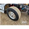 Image 25 : 2006 KENWORTH T800B TRIDRIVE SLEEPER TRUCK TRACTOR