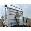 Image 37 : 2006 KENWORTH T800B TRIDRIVE SLEEPER TRUCK TRACTOR