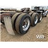Image 32 : 2013 WESTERN STAR 4900SB TRI DRIVE TRUCK TRACTOR