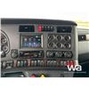 Image 10 : 2022 KENWORTH T880 T/A SLEEPER TRUCK TRACTOR