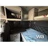 Image 17 : 2022 KENWORTH T880 T/A SLEEPER TRUCK TRACTOR