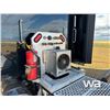 Image 40 : 2019 KENWORTH W900 T/A SLEEPER TRUCK TRACTOR