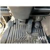 Image 16 : 2015 KENWORTH W900 T/A SLEEPER TRUCK TRACTOR