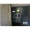 Image 22 : 2015 KENWORTH W900 T/A SLEEPER TRUCK TRACTOR
