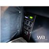 Image 21 : 2018 KENWORTH T800 TRI DRIVE SLEEPER CAB & CHASSIS