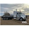 Image 2 : 2013 PETERBILT 367 TRI DRIVE SLEEPER CAB & CHASSIS