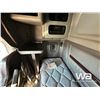 Image 18 : 2012 PETERBILT 367 TRI DRIVE SLEEPER CAB & CHASSIS