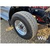Image 27 : 2019 PETERBILT 367 TRI DRIVE SLEEPER TANK TRUCK