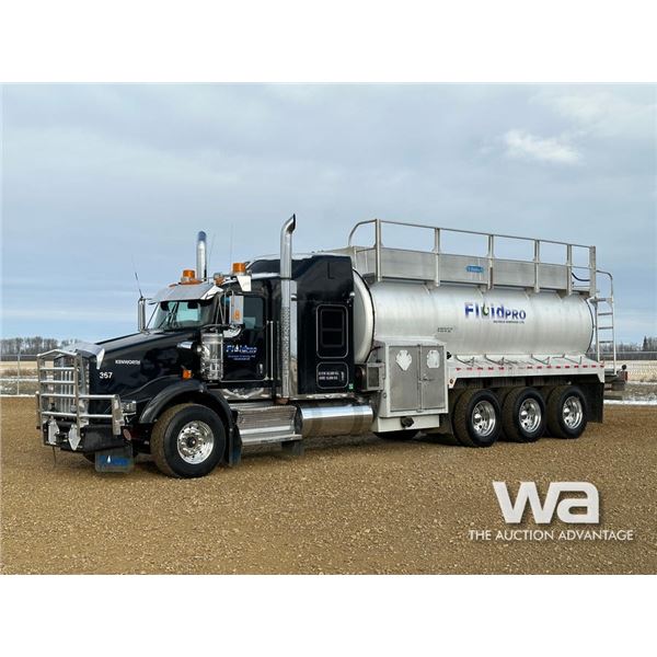 2018 KENWORTH T800 TRI DRIVE SLEEPER TANK TRUCK