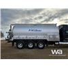 Image 52 : 2018 KENWORTH T800 TRI DRIVE SLEEPER TANK TRUCK