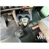Image 17 : 2013 KENWORTH T800 TRI DRIVE SLEEPER TANK TRUCK