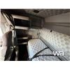 Image 18 : 2012 KENWORTH T800 TRI DRIVE SLEEPER TANK TRUCK