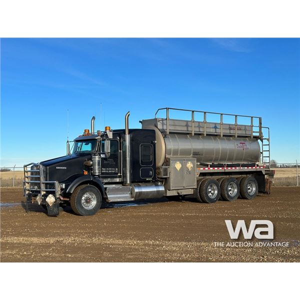 2012 KENWORTH T800 TRI DRIVE SLEEPER TANK TRUCK