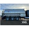 Image 36 : 2012 KENWORTH T800 TRI DRIVE SLEEPER TANK TRUCK