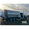 Image 3 : 2012 KENWORTH T800 TRI DRIVE SLEEPER TANK TRUCK
