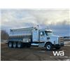 Image 2 : 2013 FREIGHTLINER CORNADO SD TRI DRIVE TANK TRUCK