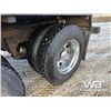Image 26 : 2006 FREIGHTLINER FLD120SD TRI DRIVE TANK TRUCK