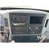 Image 10 : 2002 INTERNATIONAL 4300 SBA DT466 S/A STEAM TRUCK