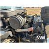 Image 19 : 2002 INTERNATIONAL 4300 SBA DT466 S/A STEAM TRUCK