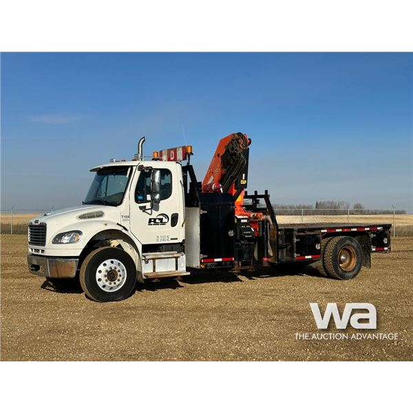 2006 FREIGHTLINER M2106 S/A BOOM TRUCK