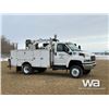 Image 2 : 2007 GMC C5500 TOPKICK 4X4 S/A SERVICE TRUCK