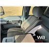Image 8 : 2014 FORD F450 XLT EXT CAB SERVICE TRUCK