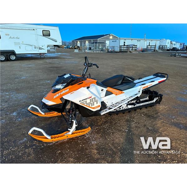 2017 SKI-DOO SUMMIT X REV 850 E-TEC SNOWMOBILE