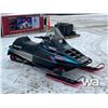 Image 2 : 1992 POLARIS INDY EFI 500 SNOWMOBILE