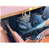 Image 31 : 2002 HITACHI ZX330LC HYDRAULIC EXCAVATOR