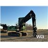 Image 2 : 2011 JOHN DEERE 2454D SHORT WOOD LOG LOADER